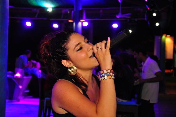 Karaoke Battles at Edde Sands